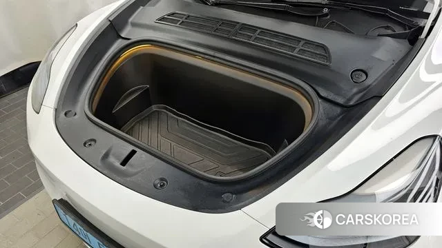 Tesla Model Y id 3359870 из Кореи 16