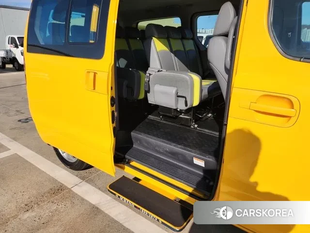 Hyundai The New Grand Starex id 3698342 из Кореи 15