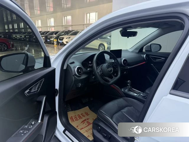 Audi Q2L id 4342150 из Китая 9
