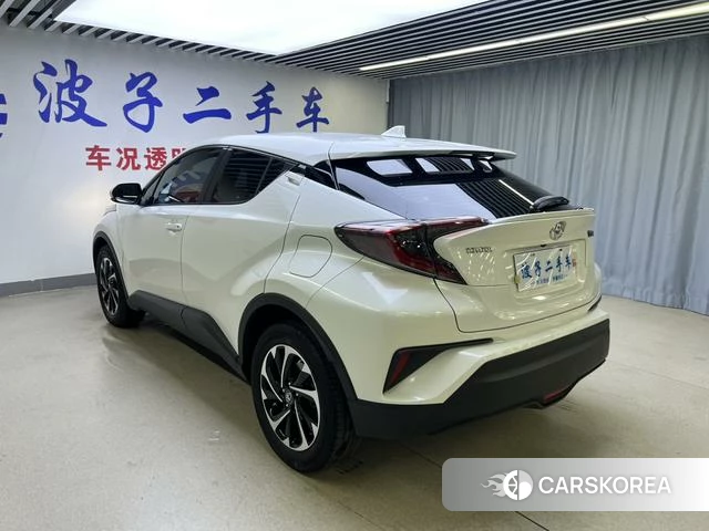 Toyota IZOA id 4399689 из Китая 16
