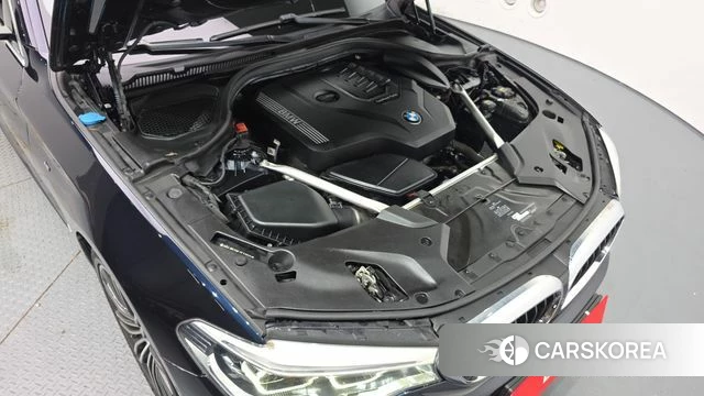 BMW 5 Series (G30) id 4557184 из Кореи 16