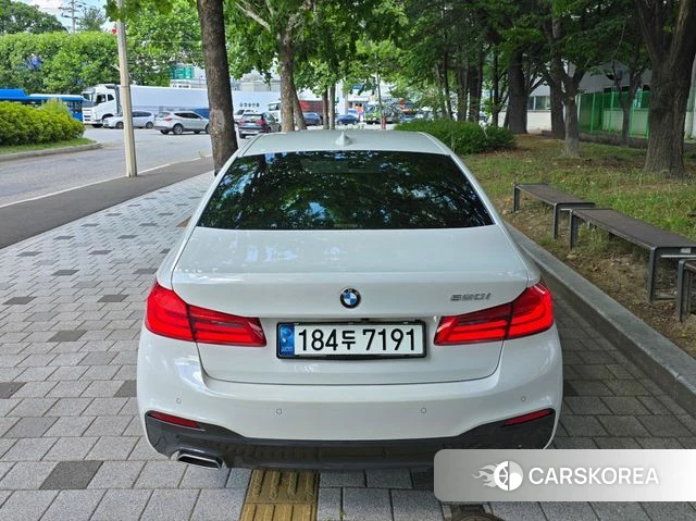 BMW 5 Series (G30) id 4446563 из Кореи 16