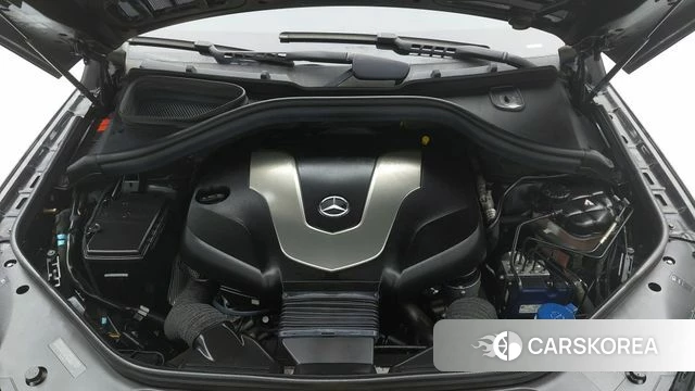 Mercedes-Benz GLE - Class W166 id 4318268 из Кореи 16
