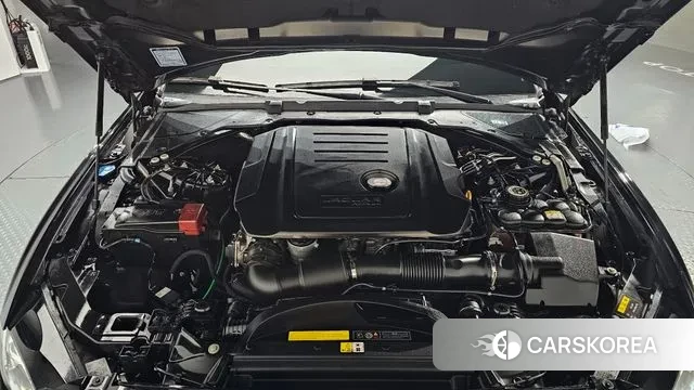 Jaguar XE id 3412911 из Кореи 16