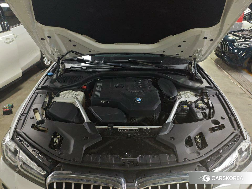 BMW 5 series 2021 Белый из Китая, фото 6