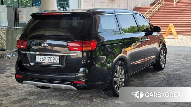 Kia The New Carnival id 4406329 из Кореи 16