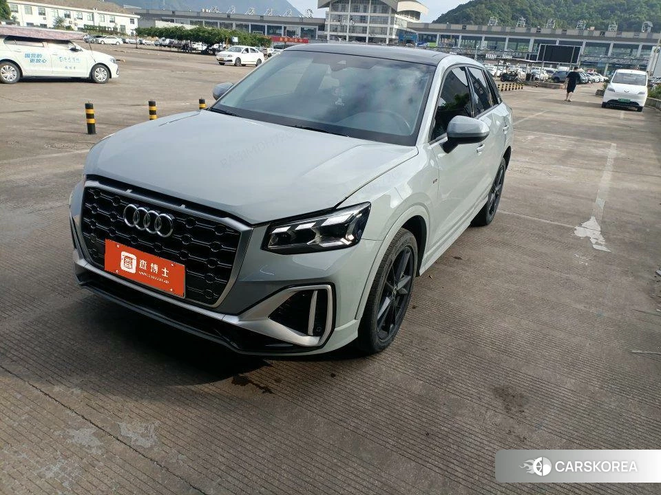 Audi Q2L 2021 Белый из Китая, фото 6
