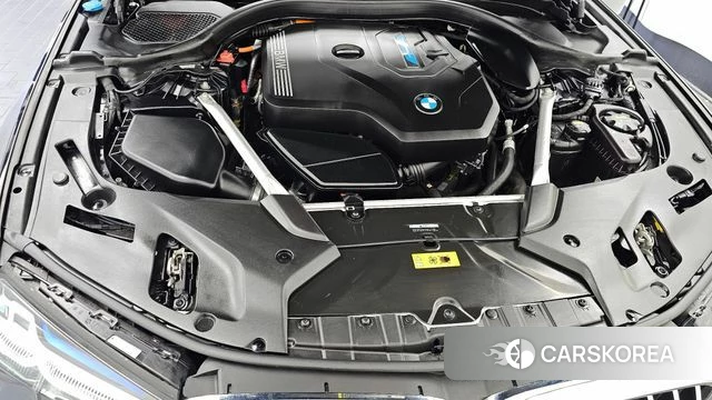 BMW 5 Series (G30) id 4445729 из Кореи 30