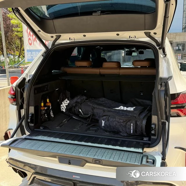 BMW X5M (G05) 2024 Белый из Кореи, фото 6