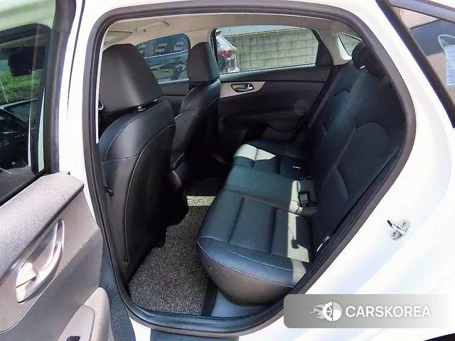 Kia Come New K3 id 3004165 из Кореи 14