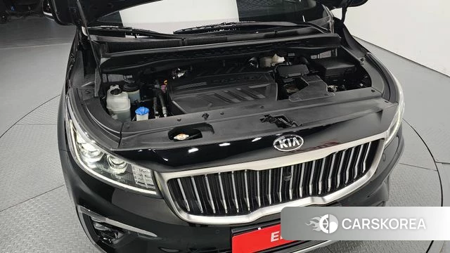 Kia The New Carnival id 4225676 из Кореи 16