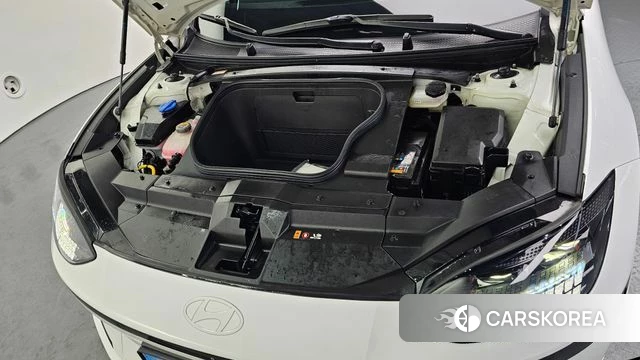 Hyundai Ionic 6 id 3838782 из Кореи 16