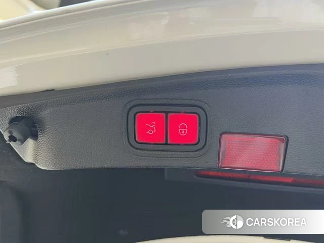 Mercedes-Benz C-class AMG id 4260867 из Китая 23