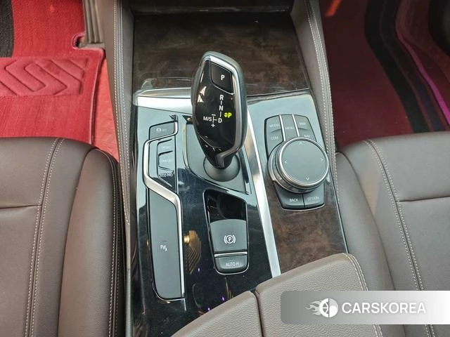 BMW 5 series id 3856892 из Китая 10