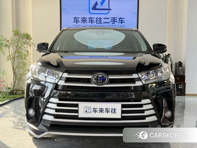 Toyota Highlander id 4275469 из Китая 17
