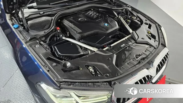 BMW 5 Series (G30) id 3512948 из Кореи 16