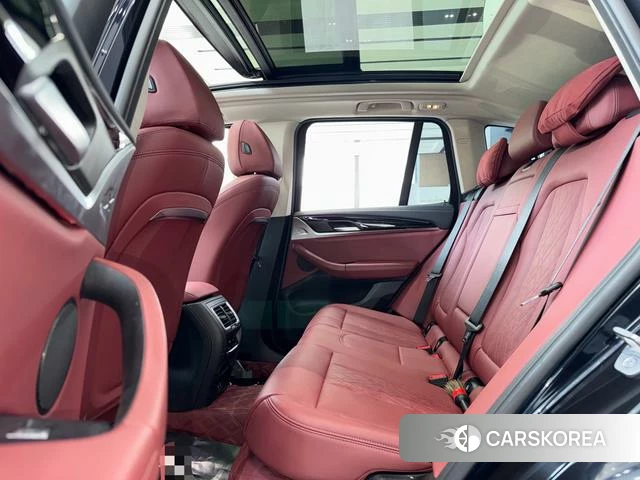 BMW X3 2022 Серебристо-серый из Китая, фото 6