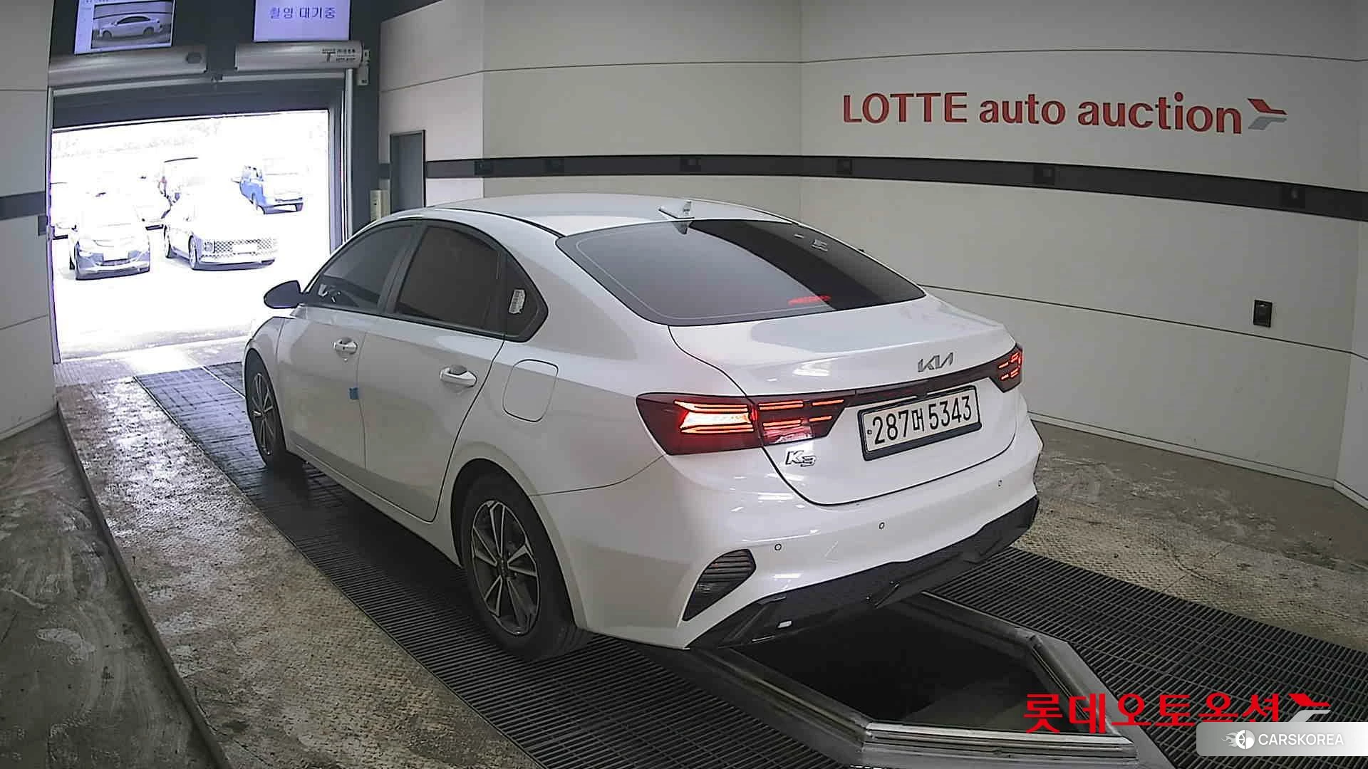 Kia K3 id 3888381 из Кореи 33