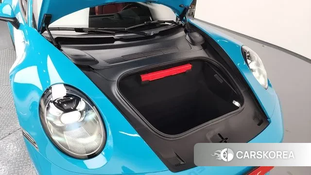 Porsche 911(992) id 3373999 из Кореи 16