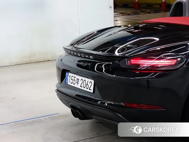 Porsche 718 Boxster id 3039507 из Кореи 16