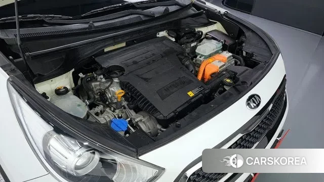 Kia Niro id 3055742 из Кореи 16