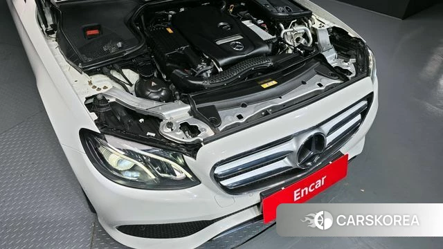 Mercedes-Benz E-Class W213 id 4311035 из Кореи 28
