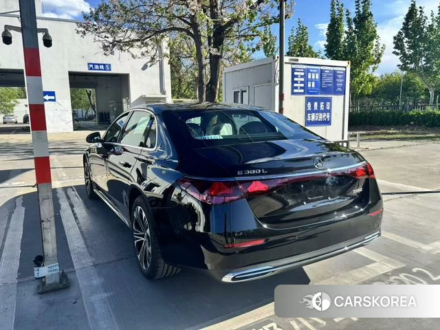 Mercedes-Benz E-class id 4235745 из Китая 6