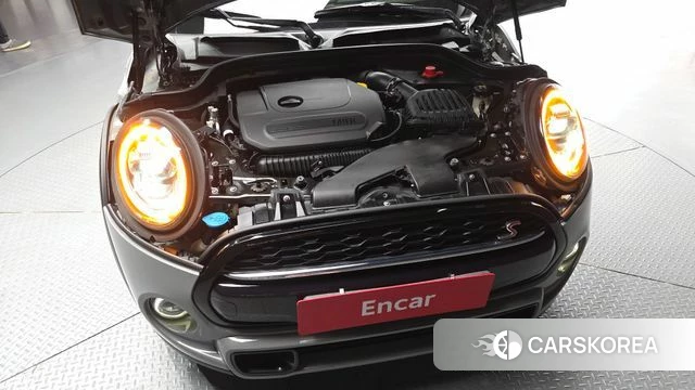 Mini Cooper S id 4717230 из Кореи 27