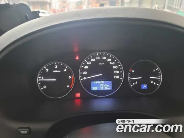 Hyundai The New Grand Starex id 2423630 из Кореи 16