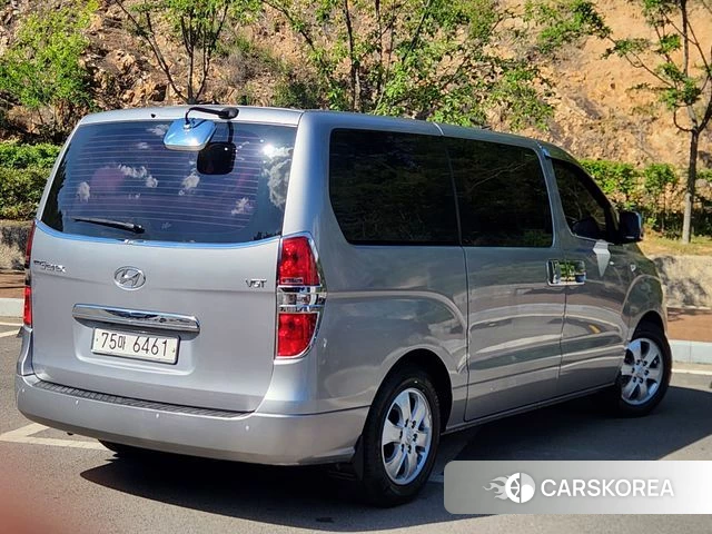 Hyundai The New Grand Starex id 4420602 из Кореи 16