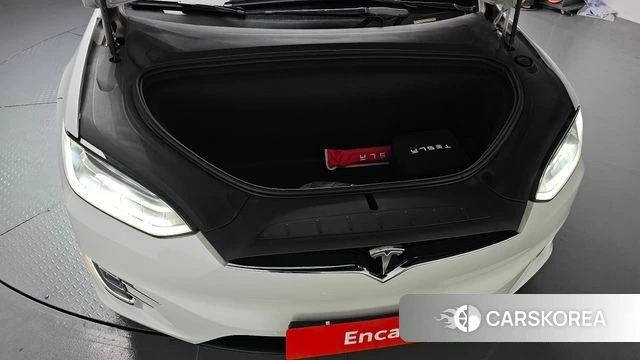 Tesla Model X id 4496597 из Кореи 30