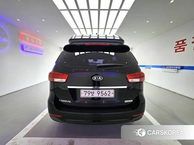 Kia All New Carnival id 3792090 из Кореи 16