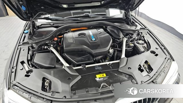 BMW 5 Series (G30) id 4557177 из Кореи 31