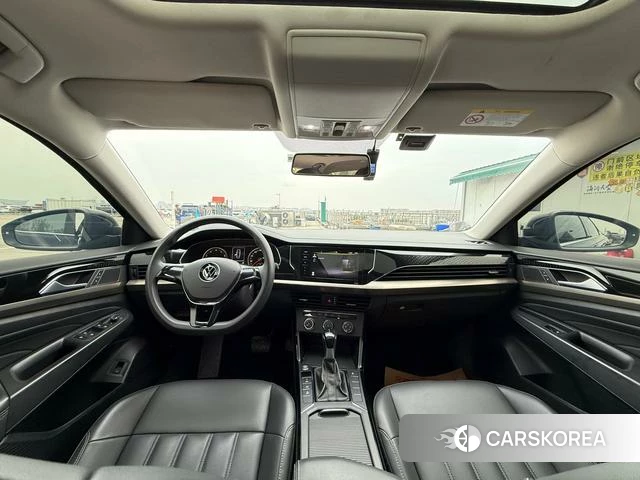 Volkswagen Passat id 4277062 из Китая 8