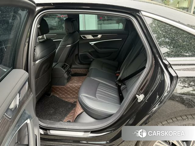 Audi A6L id 4278876 из Китая 11