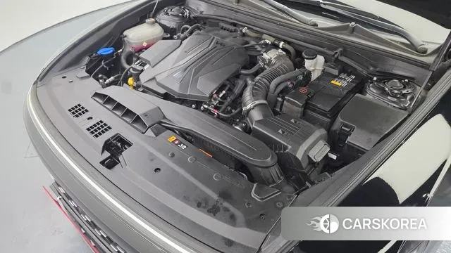 Hyundai Grandeur (GN7) id 3310895 из Кореи 16