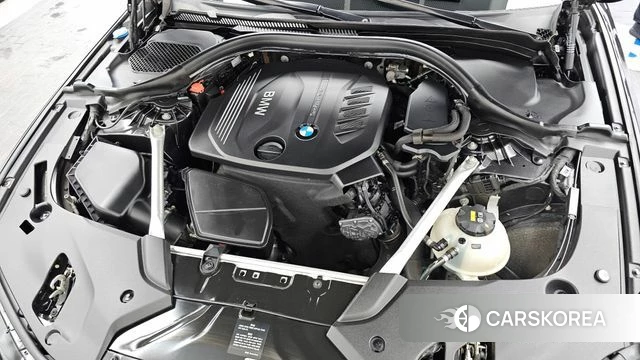 BMW 5 Series (G30) id 4377964 из Кореи 29