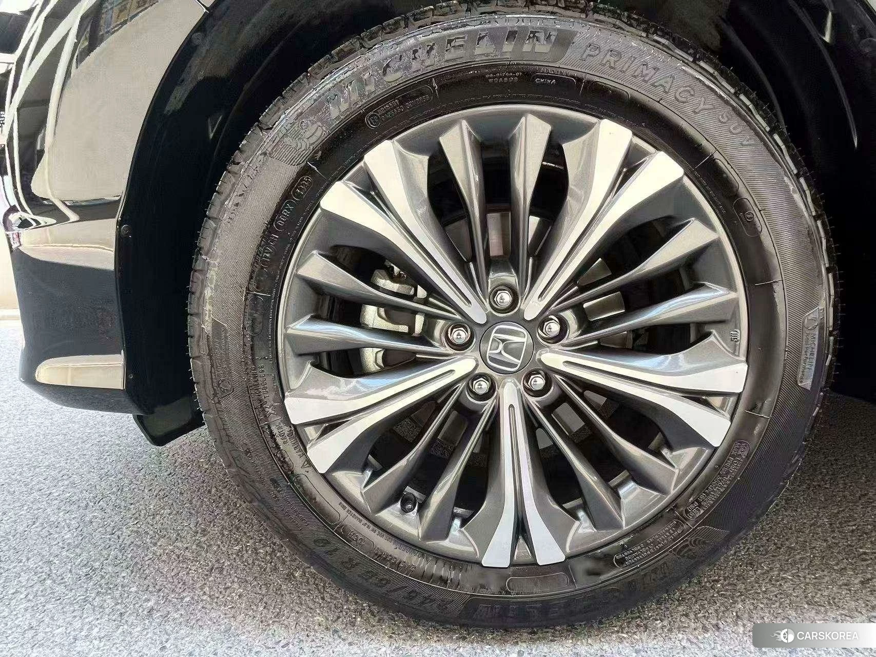 Honda UR-V id 4513949 из Китая 10