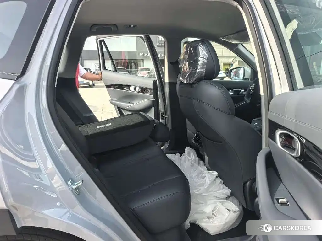 Geely Galaxy Galaxy E5 2025 Silver/gray из Китая, фото 6