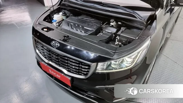 Kia The New Carnival id 3661272 из Кореи 16