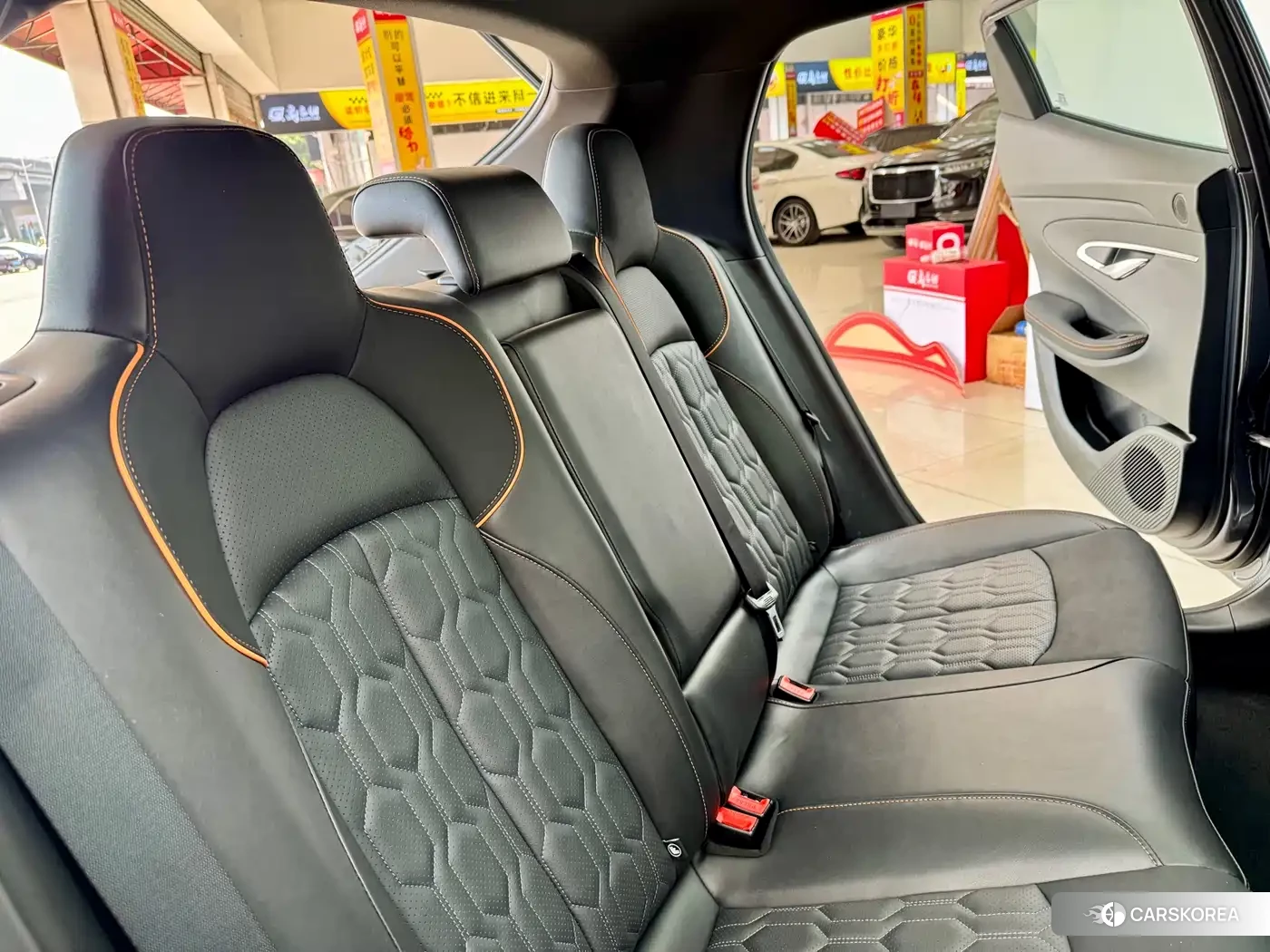 Chang'an Changan UNI-T id 4545872 из Китая 23