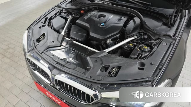 BMW 5 Series (G30) id 4502331 из Кореи 16