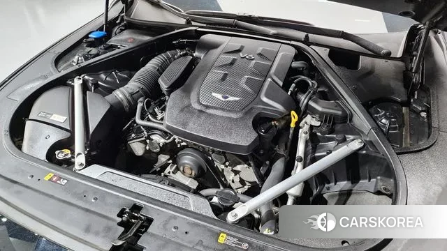 Genesis G90 id 3573677 из Кореи 16