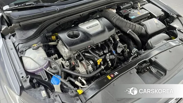 Hyundai Avante AD id 3375161 из Кореи 16