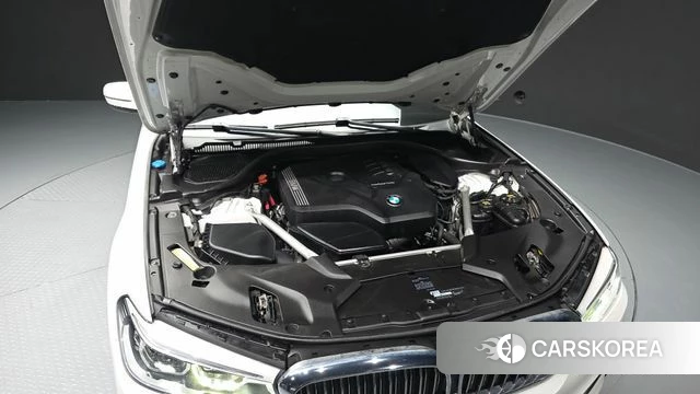 BMW 5 Series (G30) id 4677184 из Кореи 16