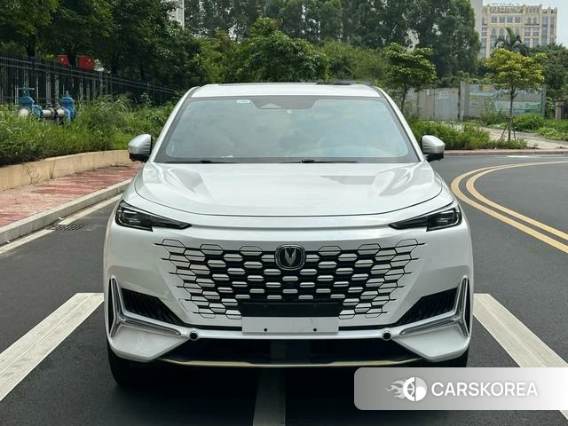 Chang'an UNI-K id 4368392 из Китая 11