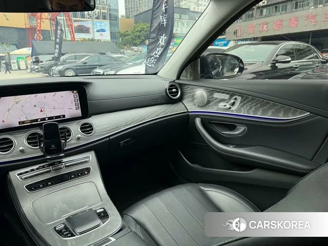 Mercedes-Benz E-class id 4290117 из Китая 16