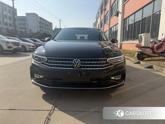 Volkswagen Magotan id 4198971 из Китая 14