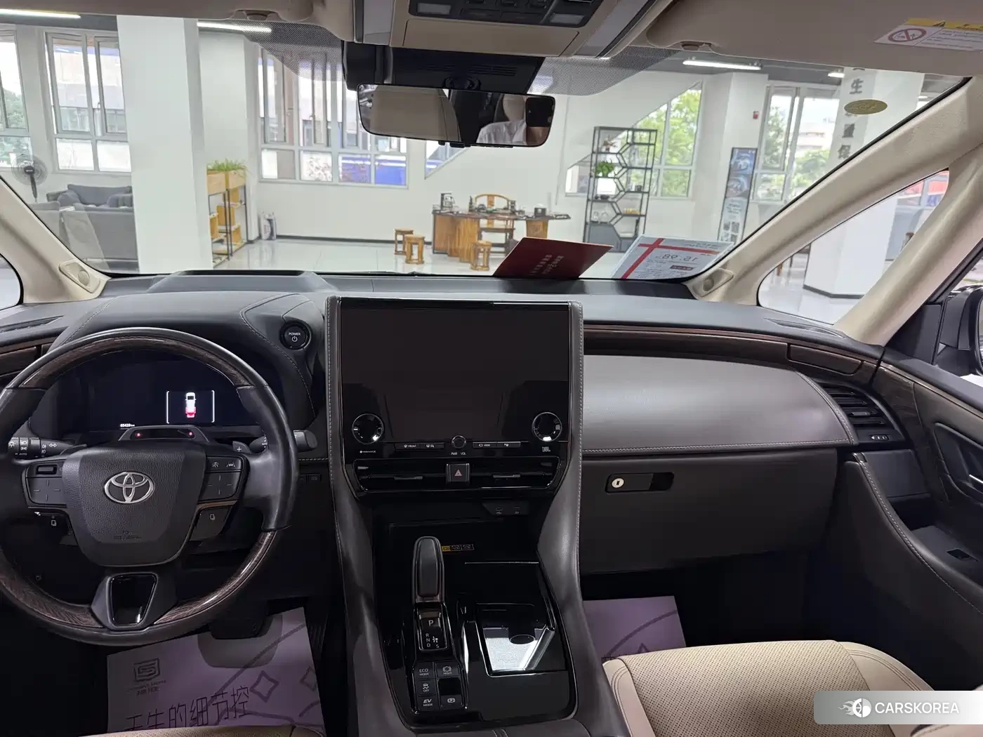 Toyota Alphard 2024 Черный из Китая, фото 6