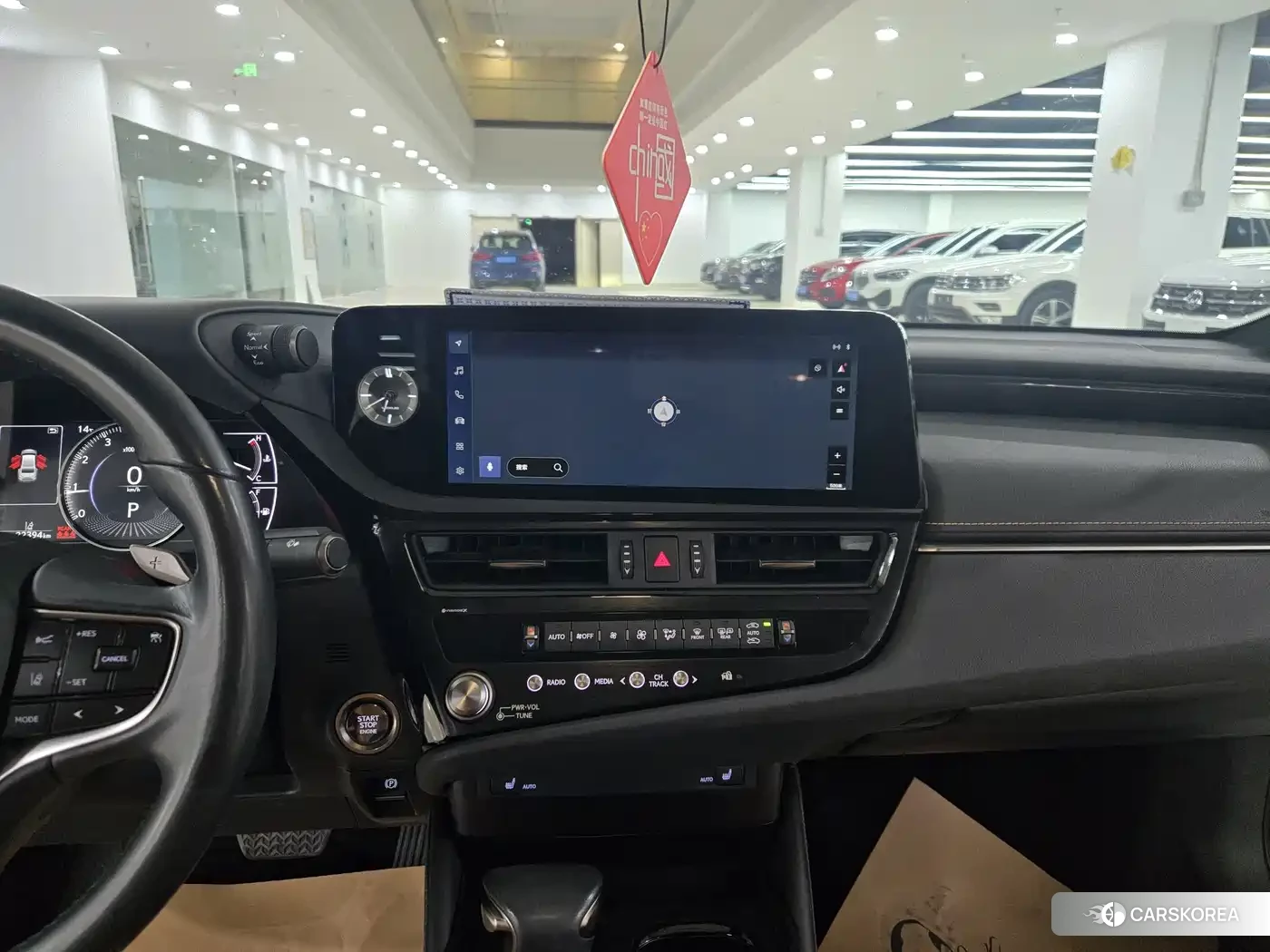 Lexus ES id 4487561 из Китая 8